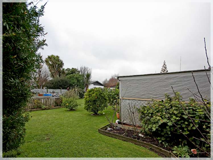 12 Hillary Street Foxton_18