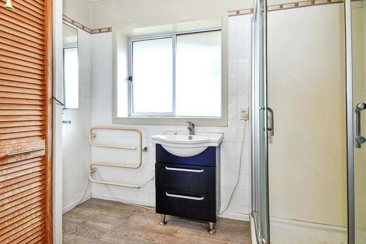 1/5 Duke Street Papakura_9