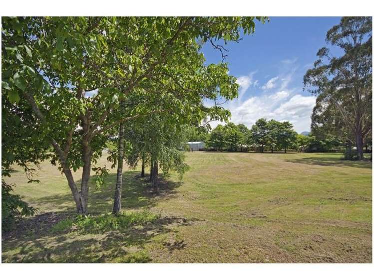 9 Kowhai Street Tapawera_13