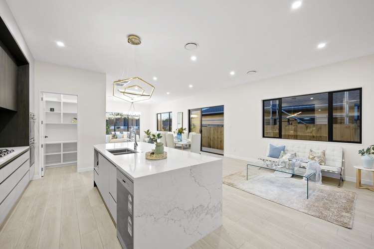 10 Puruatanga Road Wainui_11