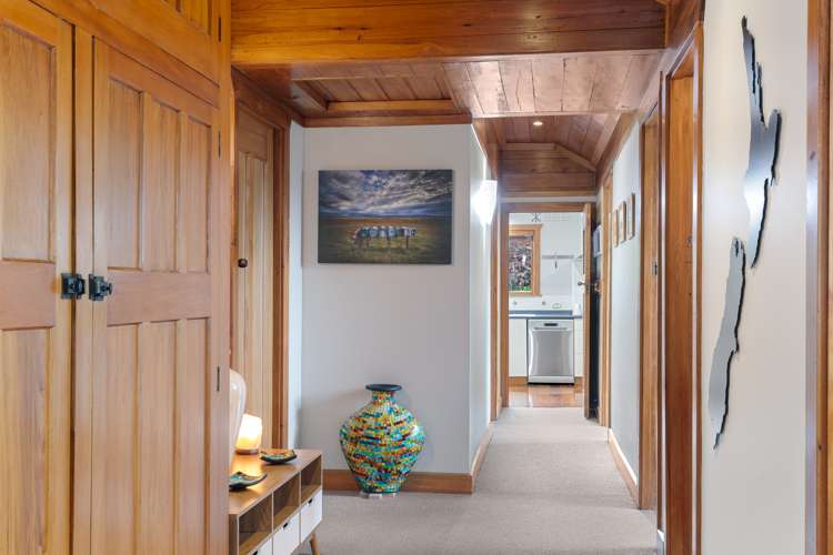 2 Church Street Amberley_8