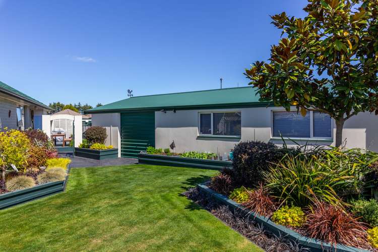 8 Lomax Place Islington_13