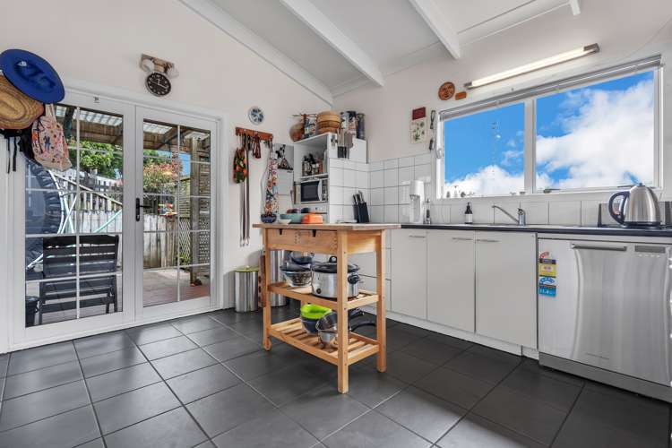 2/17 Gibbs Crescent Red Hill_8