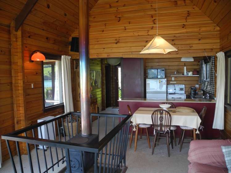 7 Julius Place Akaroa_5