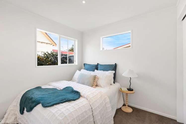 165b Queens Drive Lyall Bay_6