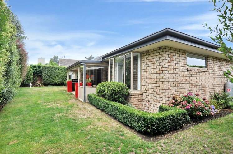 9 Len Hale Place Parklands_21