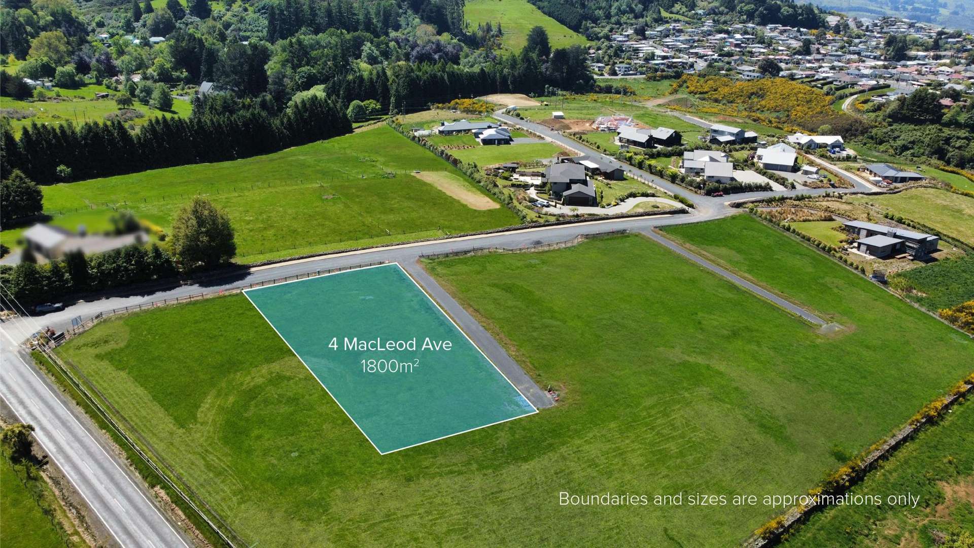 4 Macleod Avenue Halfway Bush_0