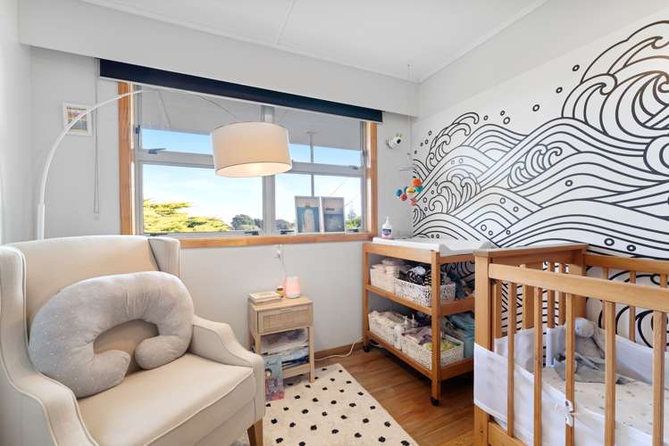 9 Miriona Grove Paekakariki_15