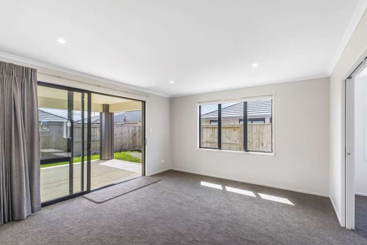 8 Rotomanu Place Pyes Pa_7