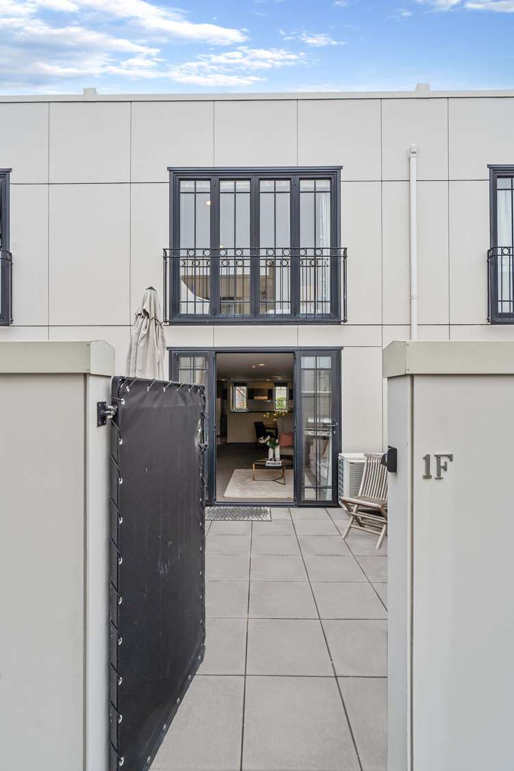 1f/8 Farnham Street Parnell_15