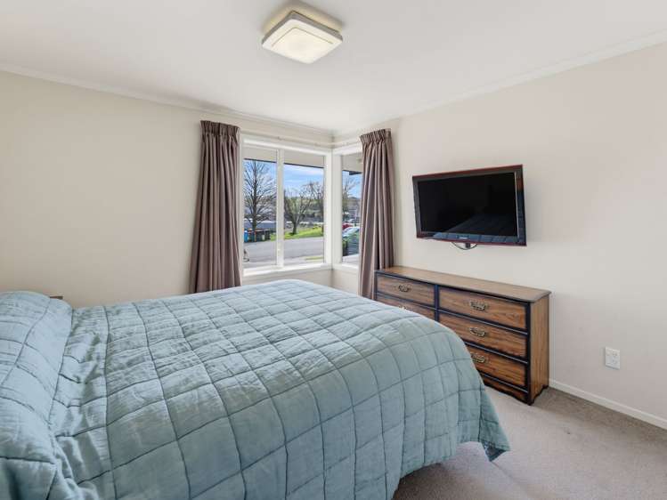 2 Redwood Street Temuka_15