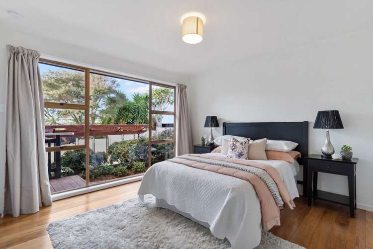 34 Fairmount Road Titirangi_8