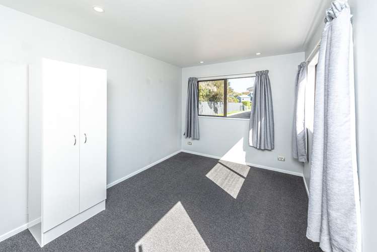 32 Exeter Crescent Springvale_7