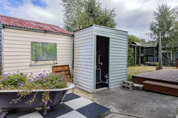 29 Pembertons Road Sefton_9