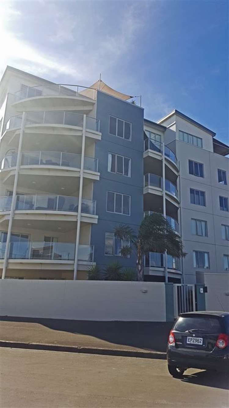 13/90 Customhouse Street Gisborne_1