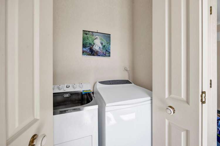 3 Saddle Row Welbourn_50