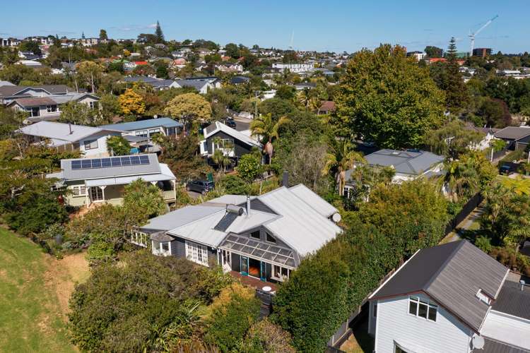 37 Saltaire Street Avondale_33