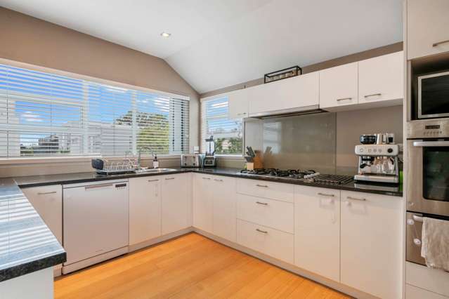 11/2 Campbell Road Takapuna_4