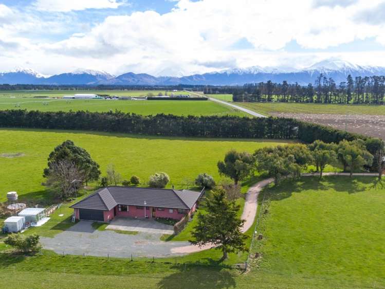 452 Methven Chertsey Road Methven_0