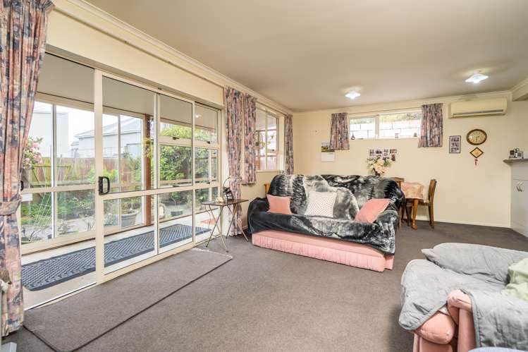 79b Oxford Street South Dunedin_9