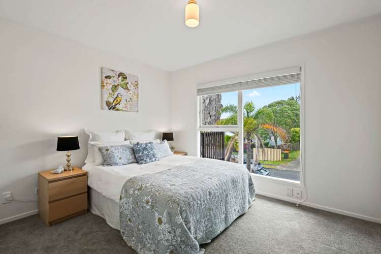 17 King Richard Place Browns Bay_16