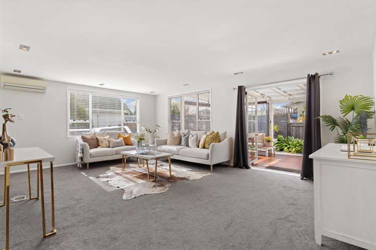 45 Oakley Avenue Waterview_1