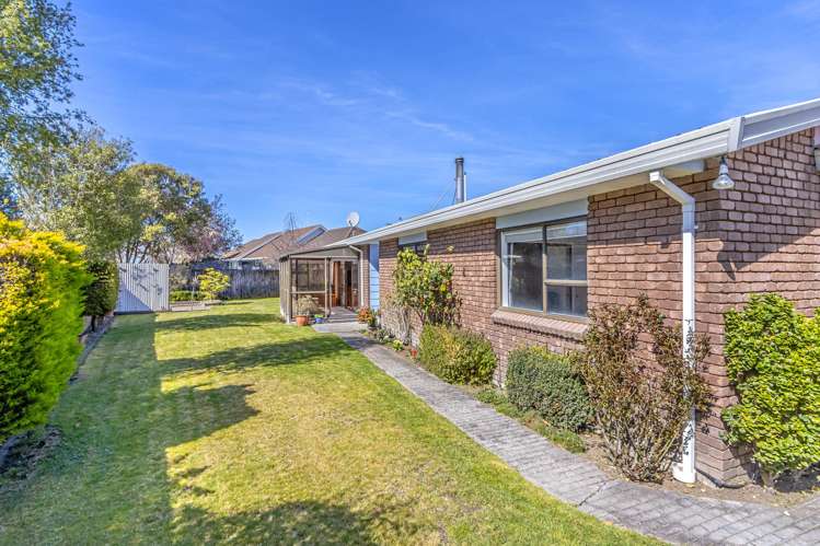 15 Jacaranda Place Parklands_11