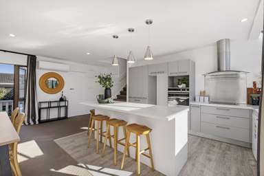 366 Oceanbeach Road_4
