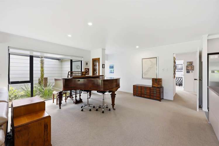 2/330 Rangatira Road Beach Haven_21