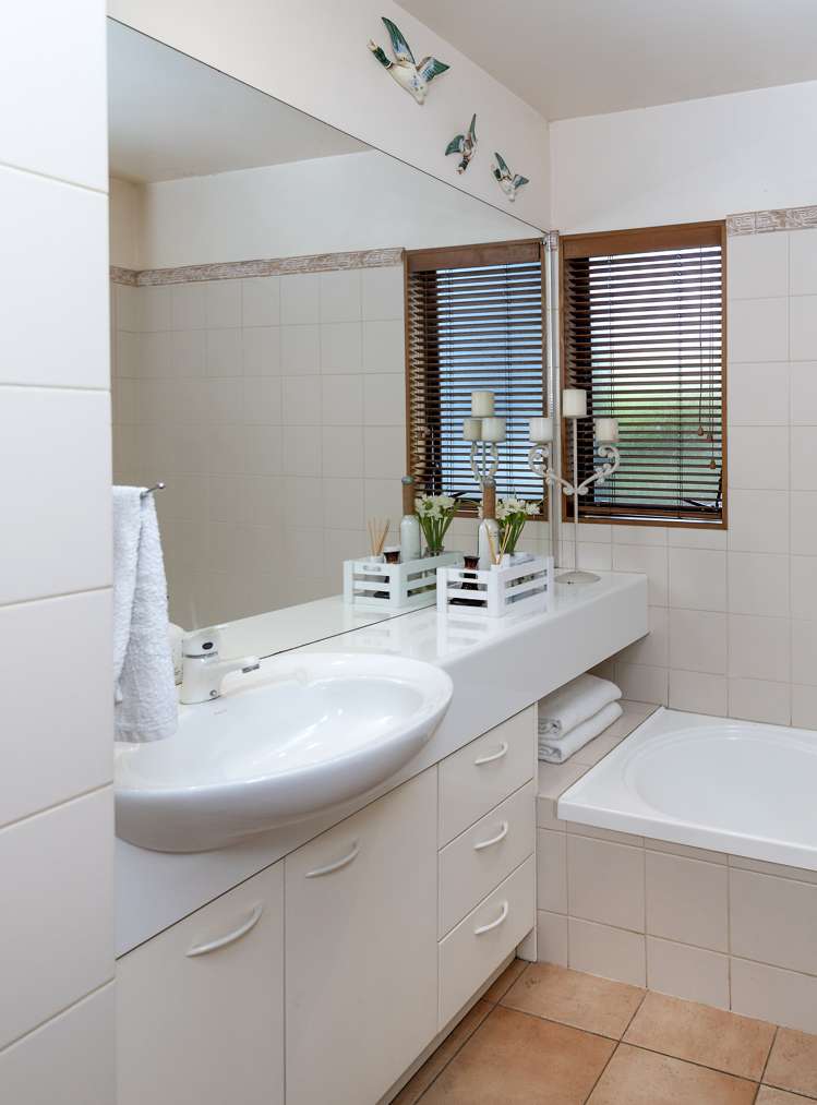 2/8 Waterloo Street Howick_20