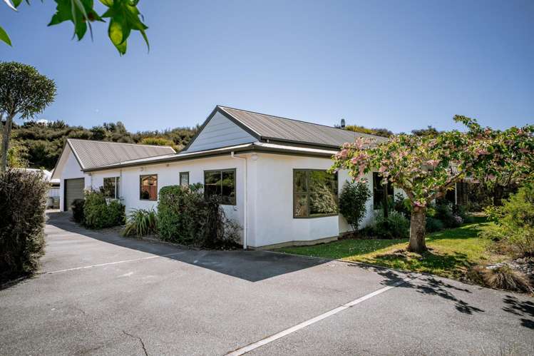 85 Lagoon Avenue Albert Town_25