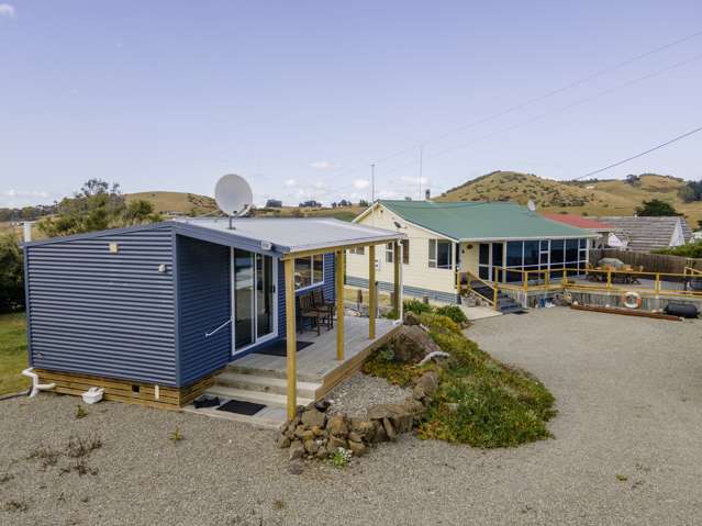 1 & 5 Wilson Street Moeraki_3