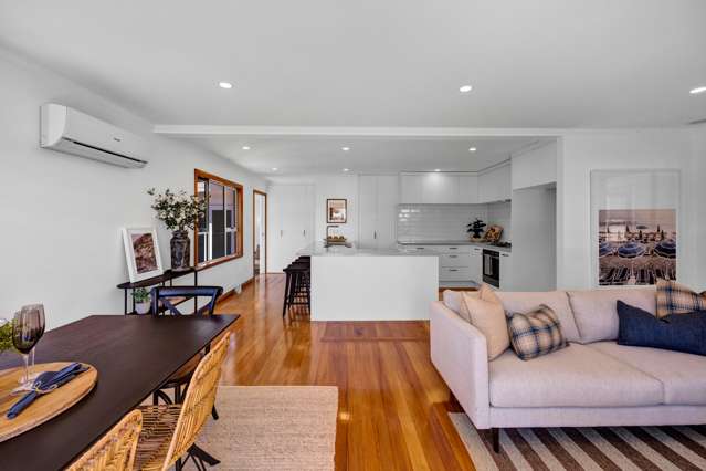 1/137B Seaview Road Westown_1