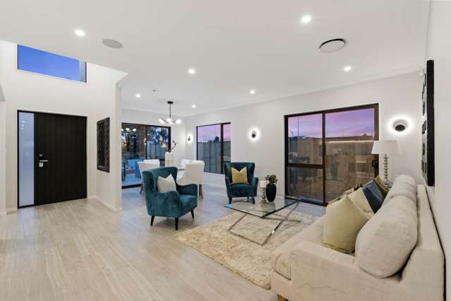 215c Murphys Road Flat Bush_2