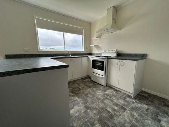 7B Randolph Road Crofton Downs_3