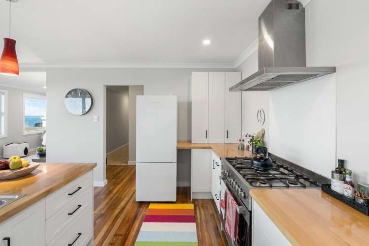 51 High Street Island Bay_6
