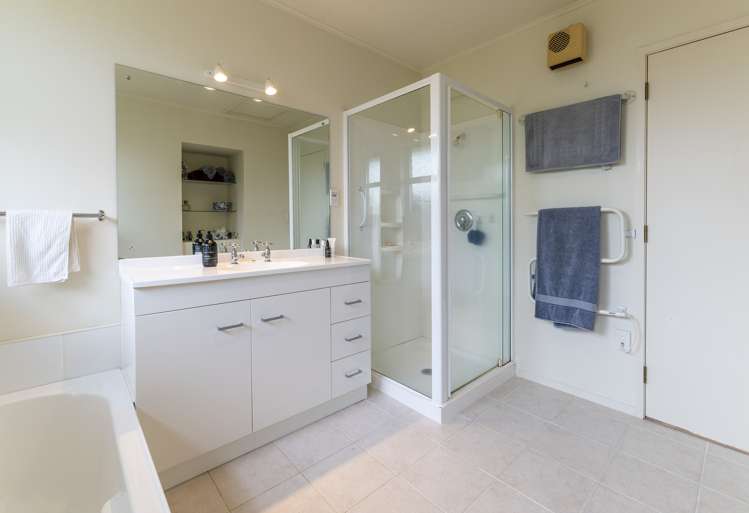 8 Richmond Avenue Waikanae_16