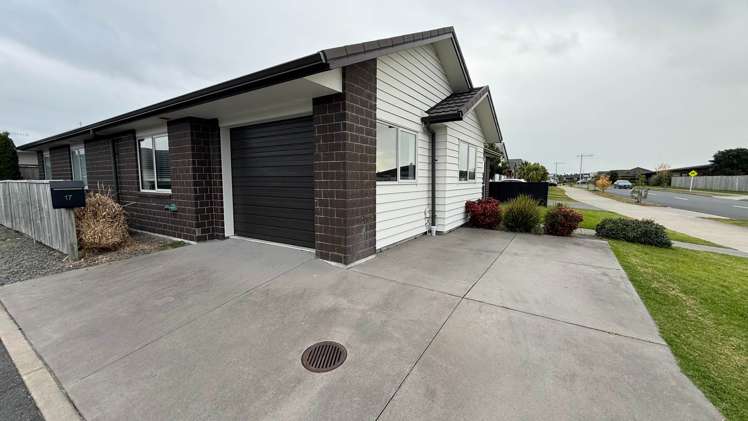 17 Hills View Drive Papamoa_1