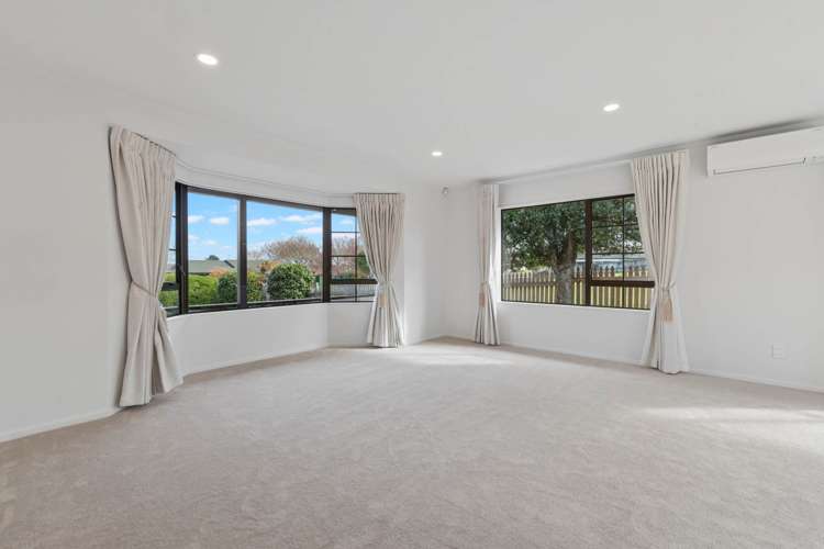 73 Mirrabooka Avenue Botany Downs_5