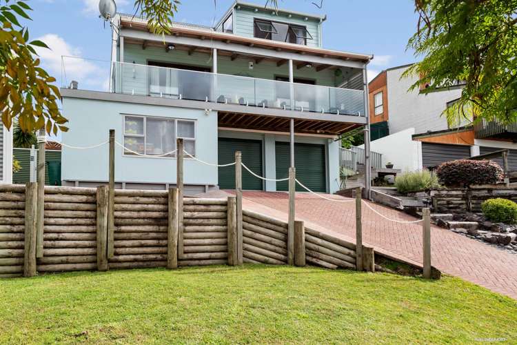 79 Rosecamp Road Beach Haven_5