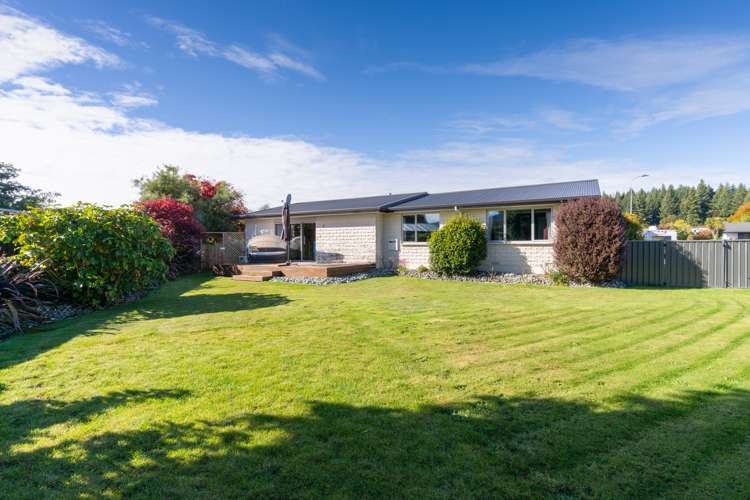 16 Henry Street Te Anau_15