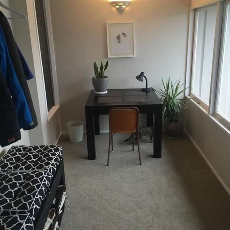 76 Roberts Road Te Atatu South_8