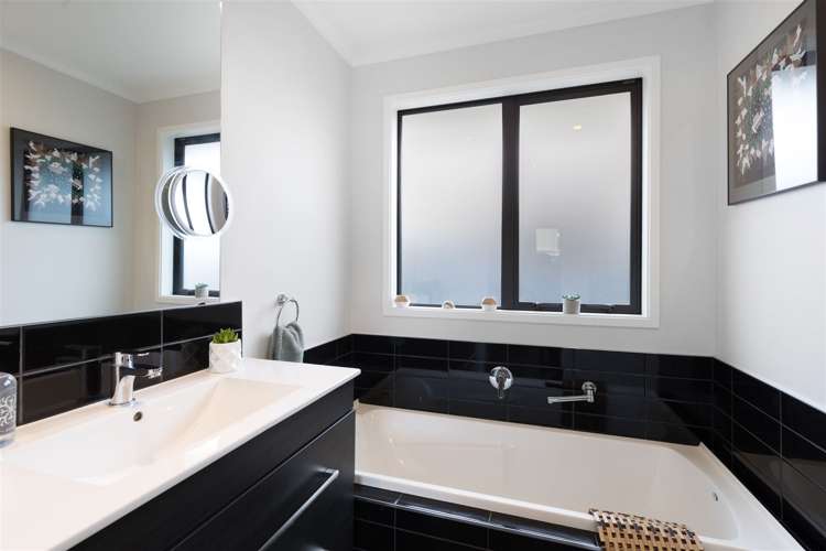 2/89 Ascot Avenue North New Brighton_7