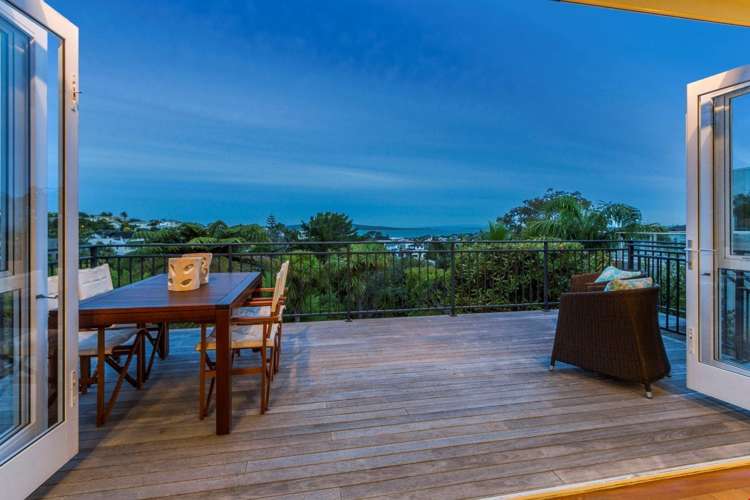 58 Parr Terrace Castor Bay_11