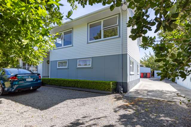 11 William Benton Street Featherston_3