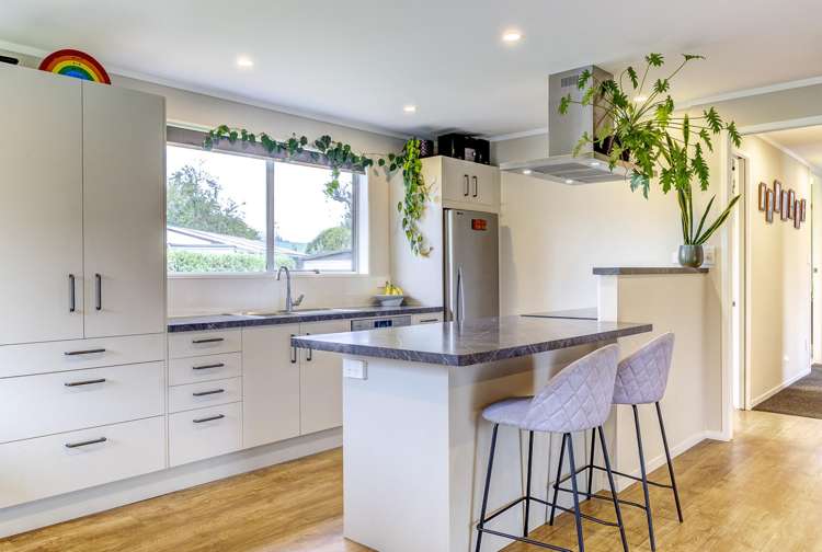 31 School Road Whatawhata_2