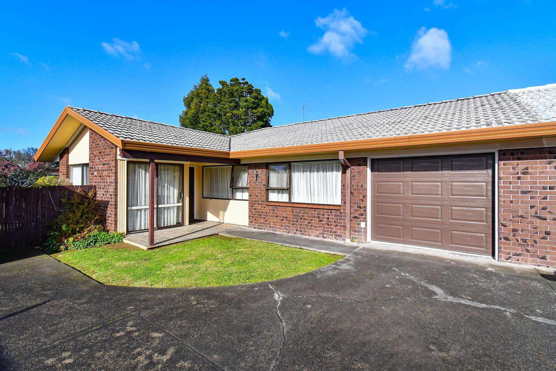 4/16 Regent Street Papatoetoe_0