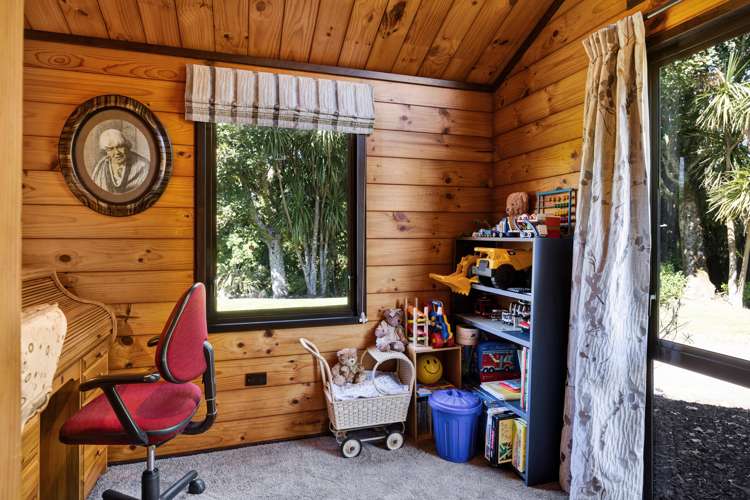 1760 Mountain Road Inglewood_18