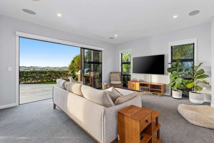 24 Cilliers Drive Silverdale_15