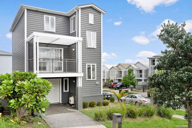 19 Joseph Street Flat Bush_14